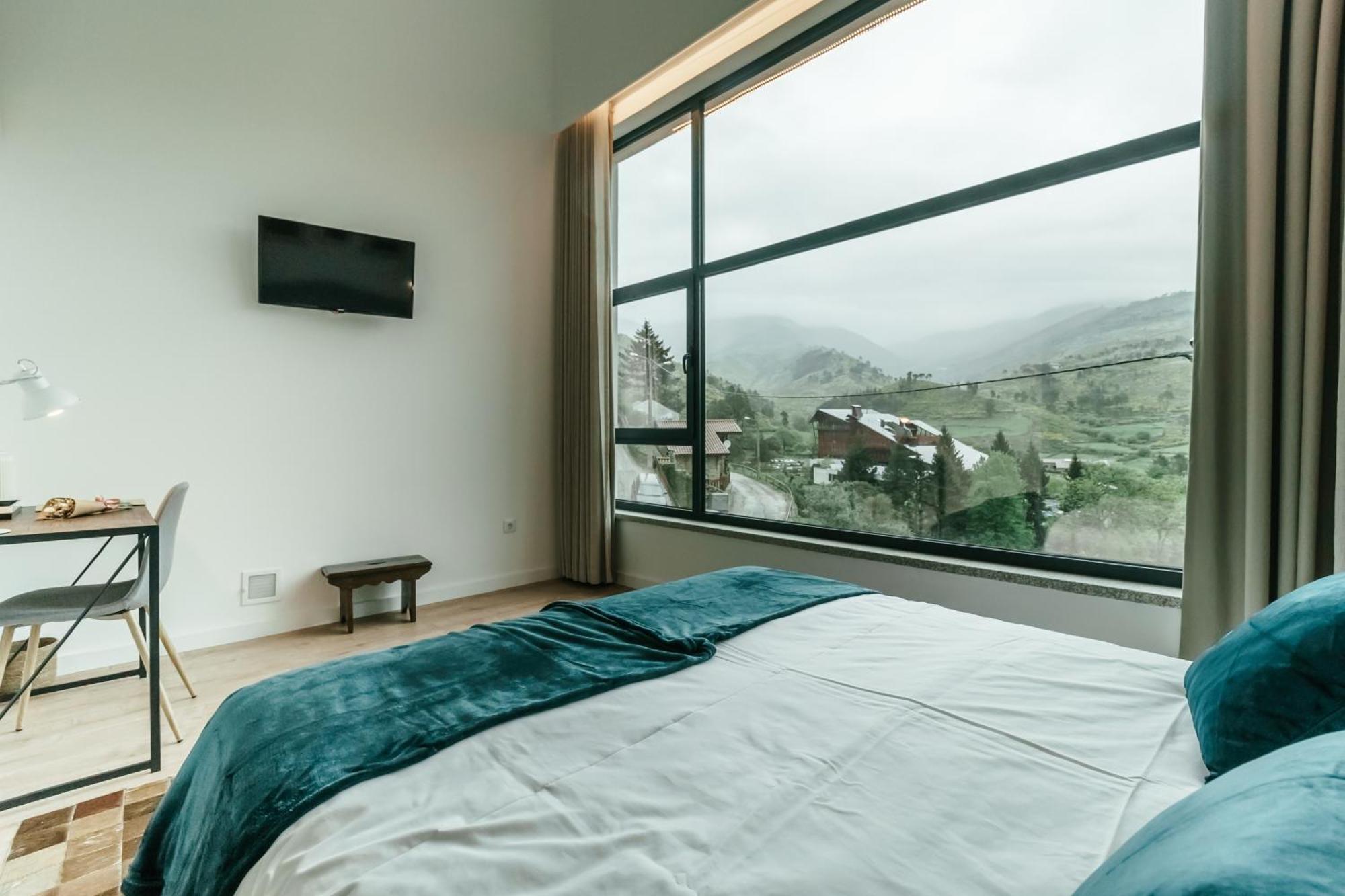 Unhais Valley - Country House أوني دا سيرا الغرفة الصورة