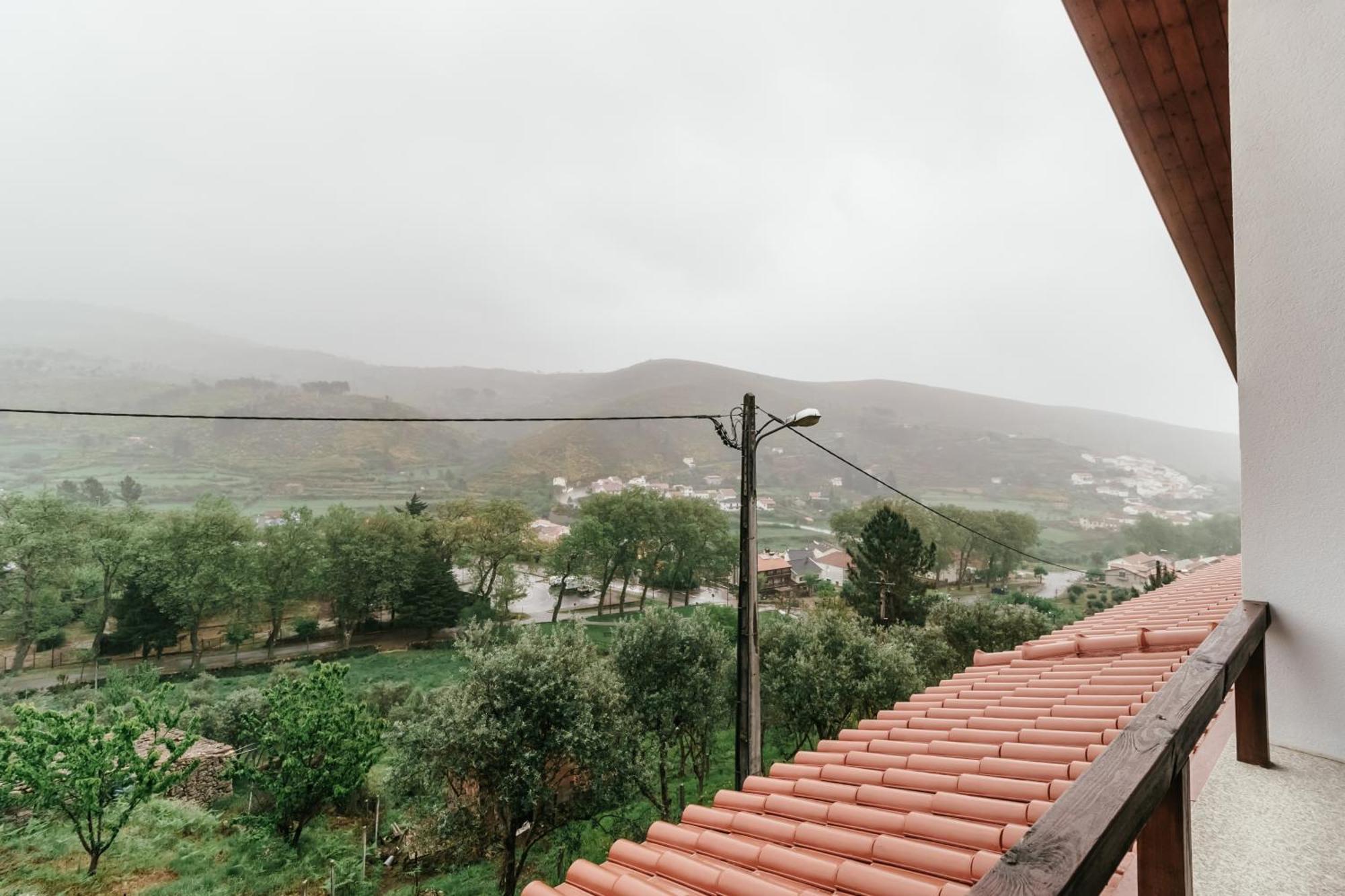 Unhais Valley - Country House أوني دا سيرا الغرفة الصورة